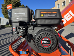 benzine hakselaar met b&s motor mod. dk 300 lc