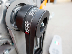 benzine hakselaar versnipperaar met lifan motor mod. dk 800 lf