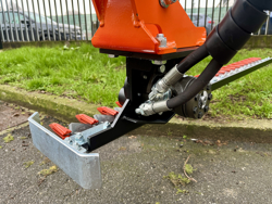 hydraulische arm met 130cm maaibalk mod falco