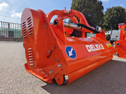 hydraulisch verschuifbare klepelmaaier met hamerklepels zware uitvoering model cervo 160