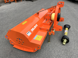 middelzware klepelmaaier zijdelings verschuifbaar voor alle middelzware tractoren met banden of rupsbanden mod. tigre 200
