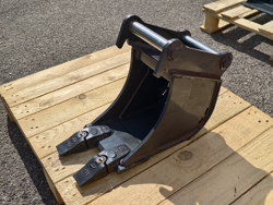 graafbak voor mini graafmachine bhb 200 s30