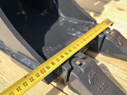 graafbak voor mini graafmachine bhb 200 s30