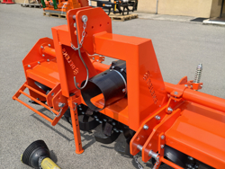 grondfrees voor tractoren mod. dfh 220