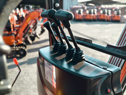 mini graafmachine met toebehoren mod m100se