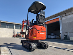 mini graafmachine met toebehoren mod m100se